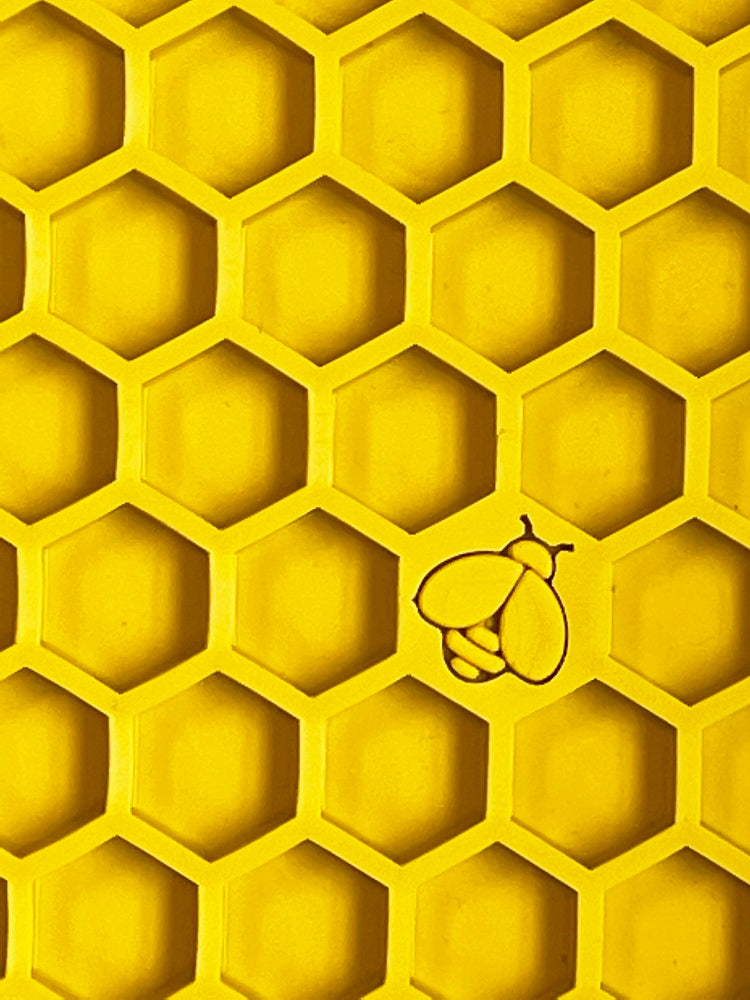 Honeycomb E-Mat - Enrichment Lick Mat for Dogs and Cats |